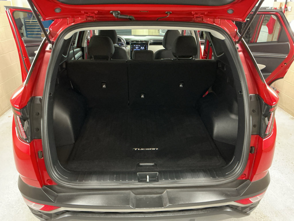 Certified 2022 Hyundai Tucson SEL w/ Cargo Package FWD image 14