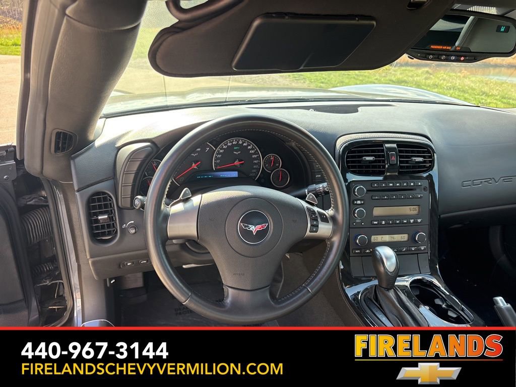 Used 2010 Chevrolet Corvette Coupe w/ 1LT image 4