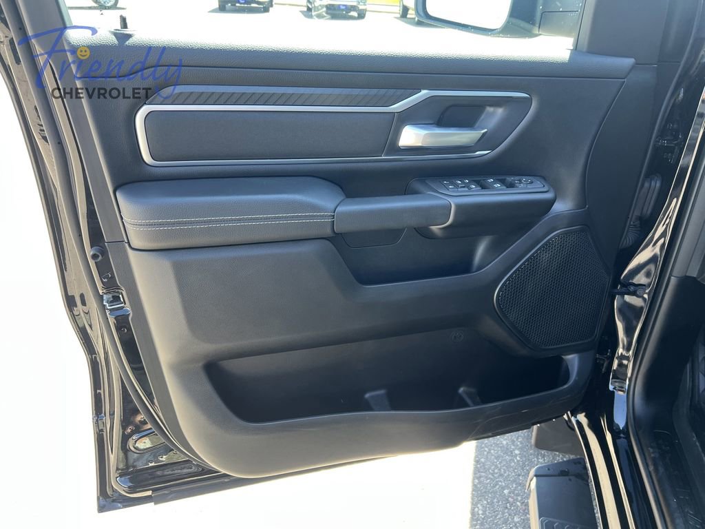 Used 2025 RAM 1500 Big Horn AWD/4WD image 16