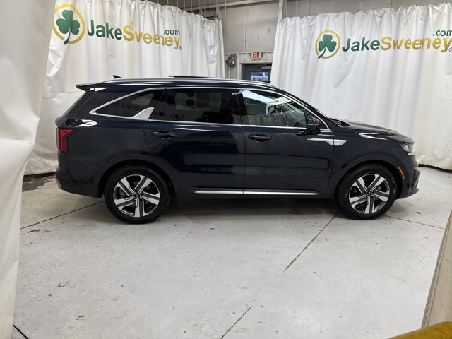 Used 2022 Kia Sorento EX w/ Panoramic Sunroof Package image 15