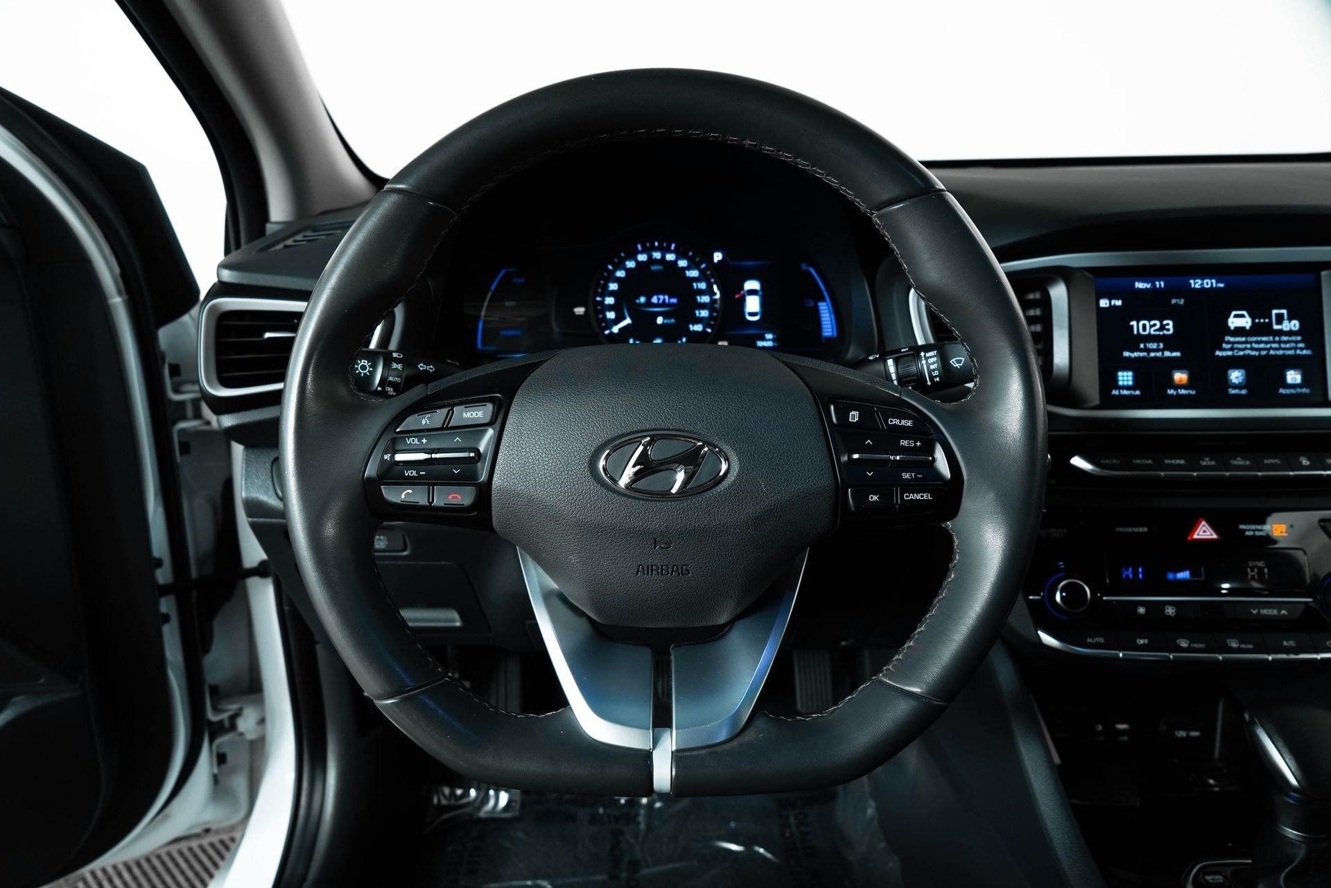 Used 2017 Hyundai Ioniq Limited image 23