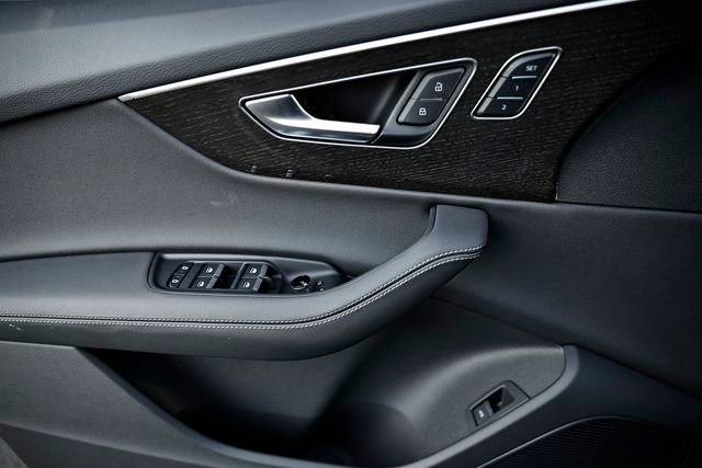 New 2026 Audi Q7 3.0T Premium Plus image 14