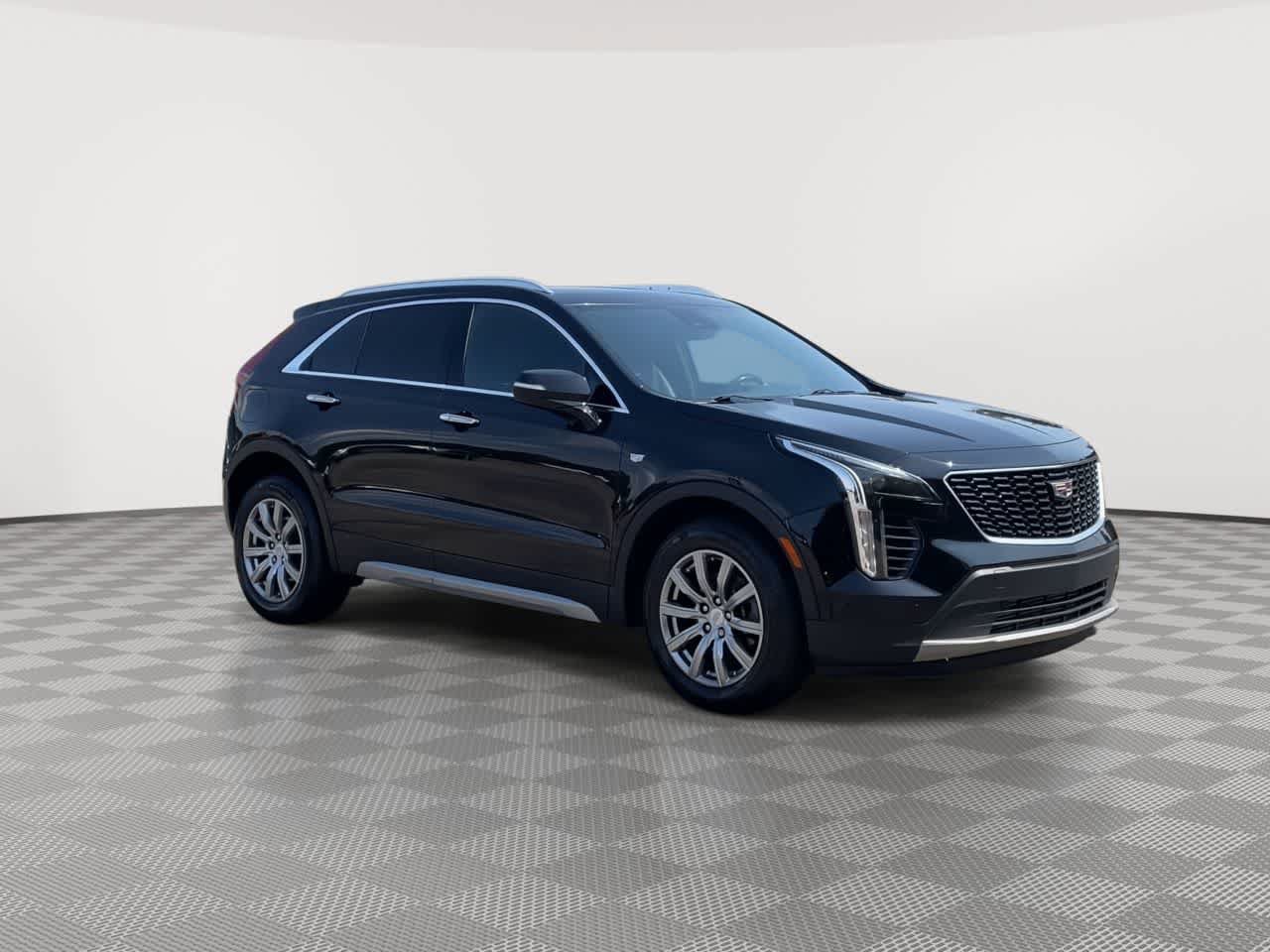 Used 2021 Cadillac XT4 Premium Luxury w/ Cold Weather Package AWD/4WD video 2