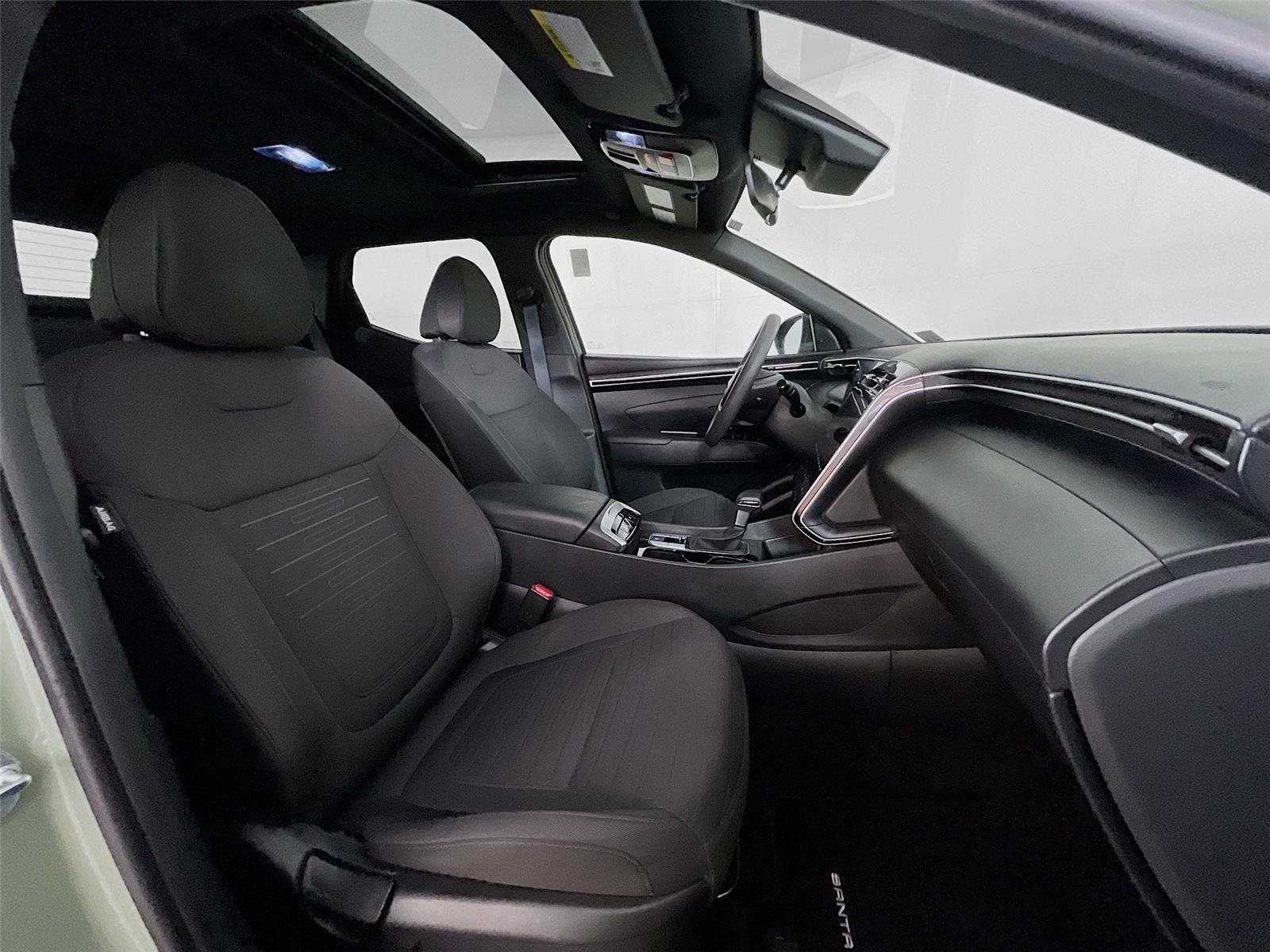 Used 2024 Hyundai Santa Cruz SEL w/ Activity Package FWD image 31