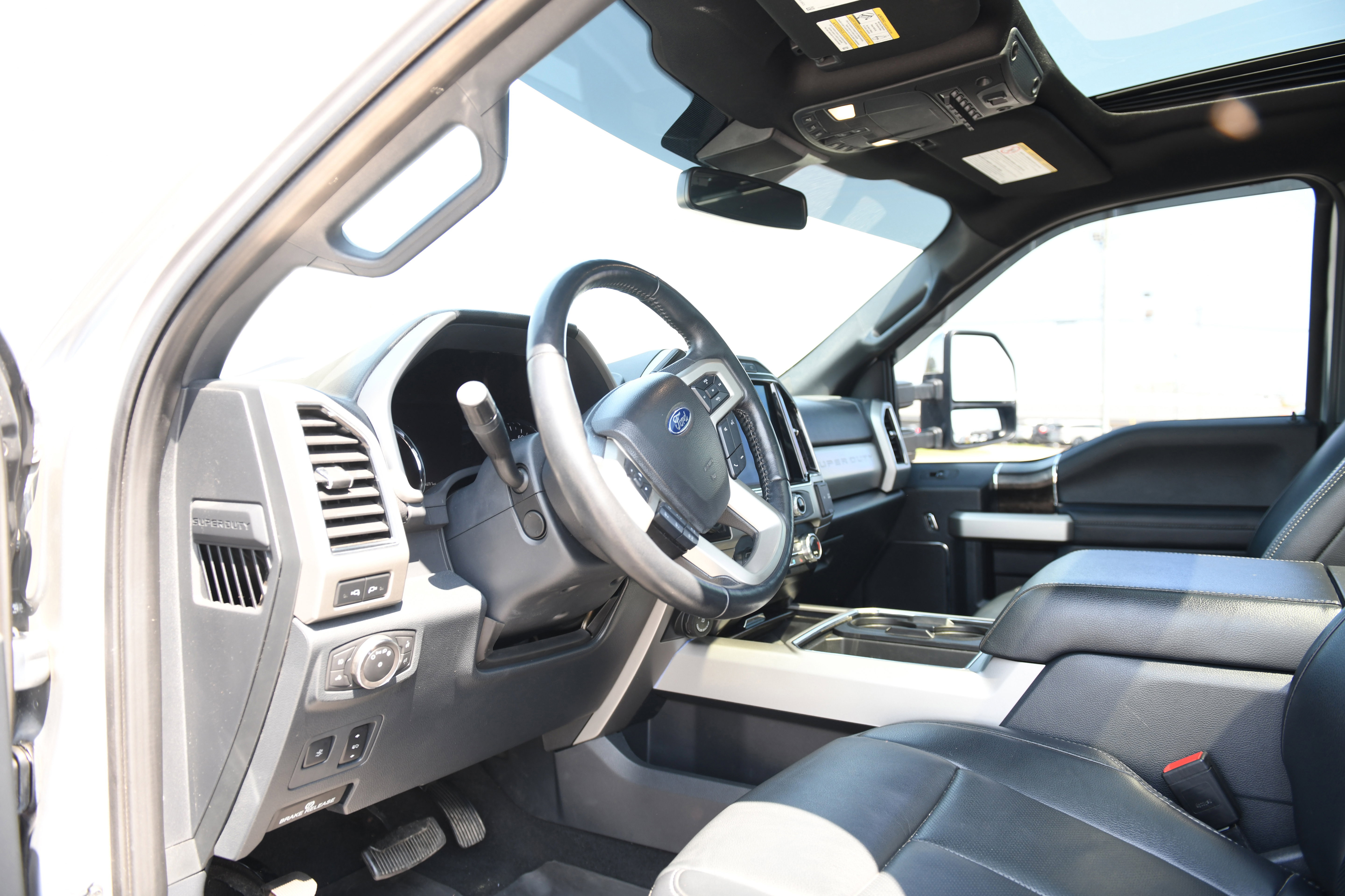 Used 2022 Ford F250 Lariat w/ Lariat Ultimate Package image 20