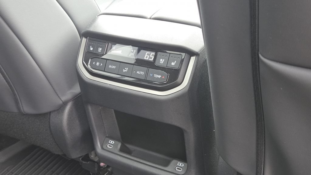 Used 2025 Lexus TX 350 AWD w/ Technology Package image 37