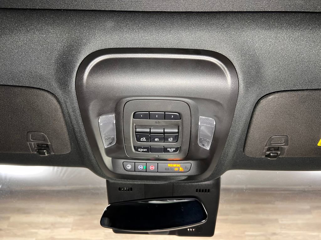 Used 2025 Cadillac CT5 Sport w/ Sun And Sound Package image 17