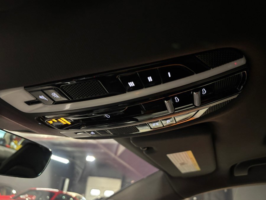 Used 2017 Porsche Panamera 4S w/ Sport Package image 13