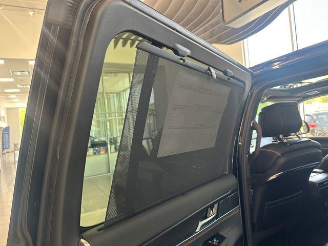 New 2026 Jeep Grand Wagoneer Summit AWD/4WD image 37