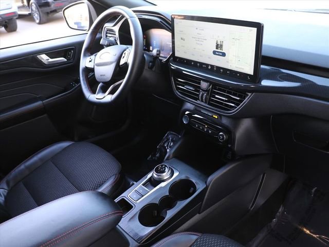 Used 2024 Ford Escape ST-Line w/ Tech Pack #1 image 12
