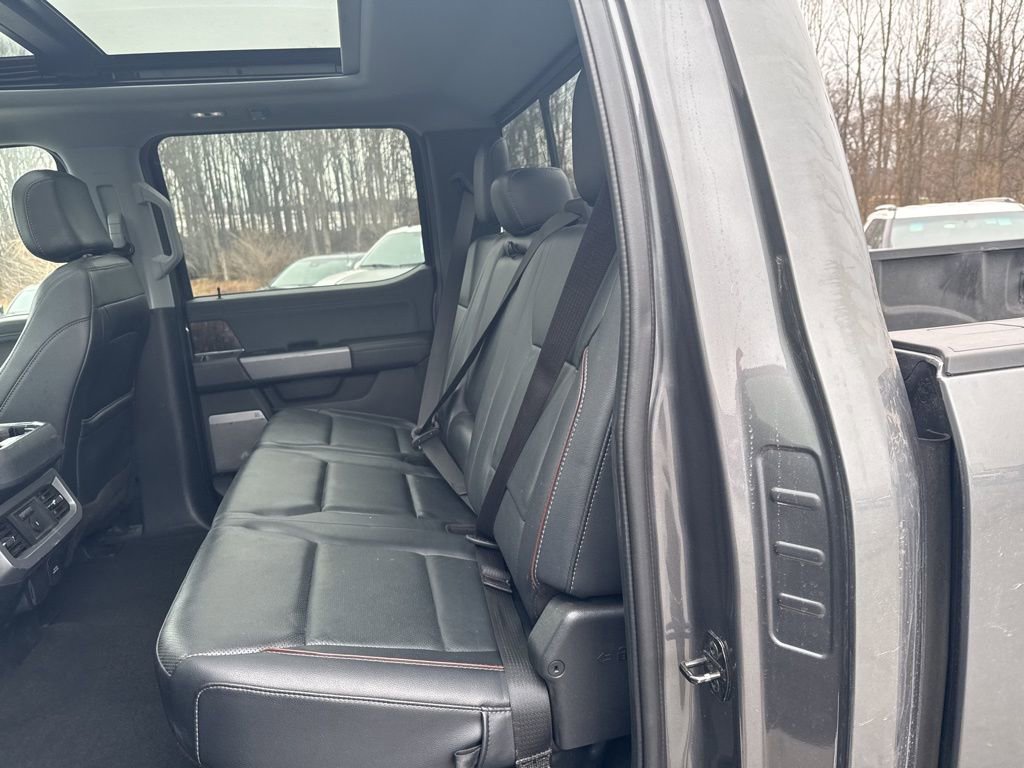 Certified 2023 Ford F450 Lariat w/ FX4 Off-Road Package image 9