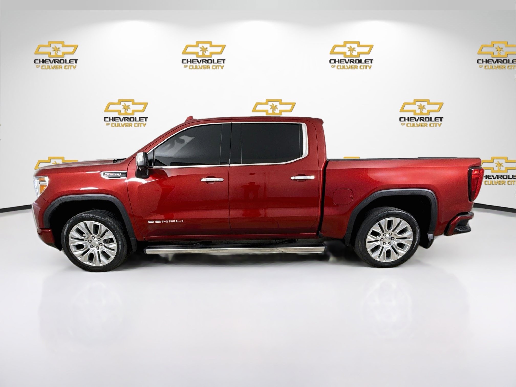 Used 2020 GMC Sierra 1500 Denali w/ Denali Ultimate Package AWD/4WD image 5