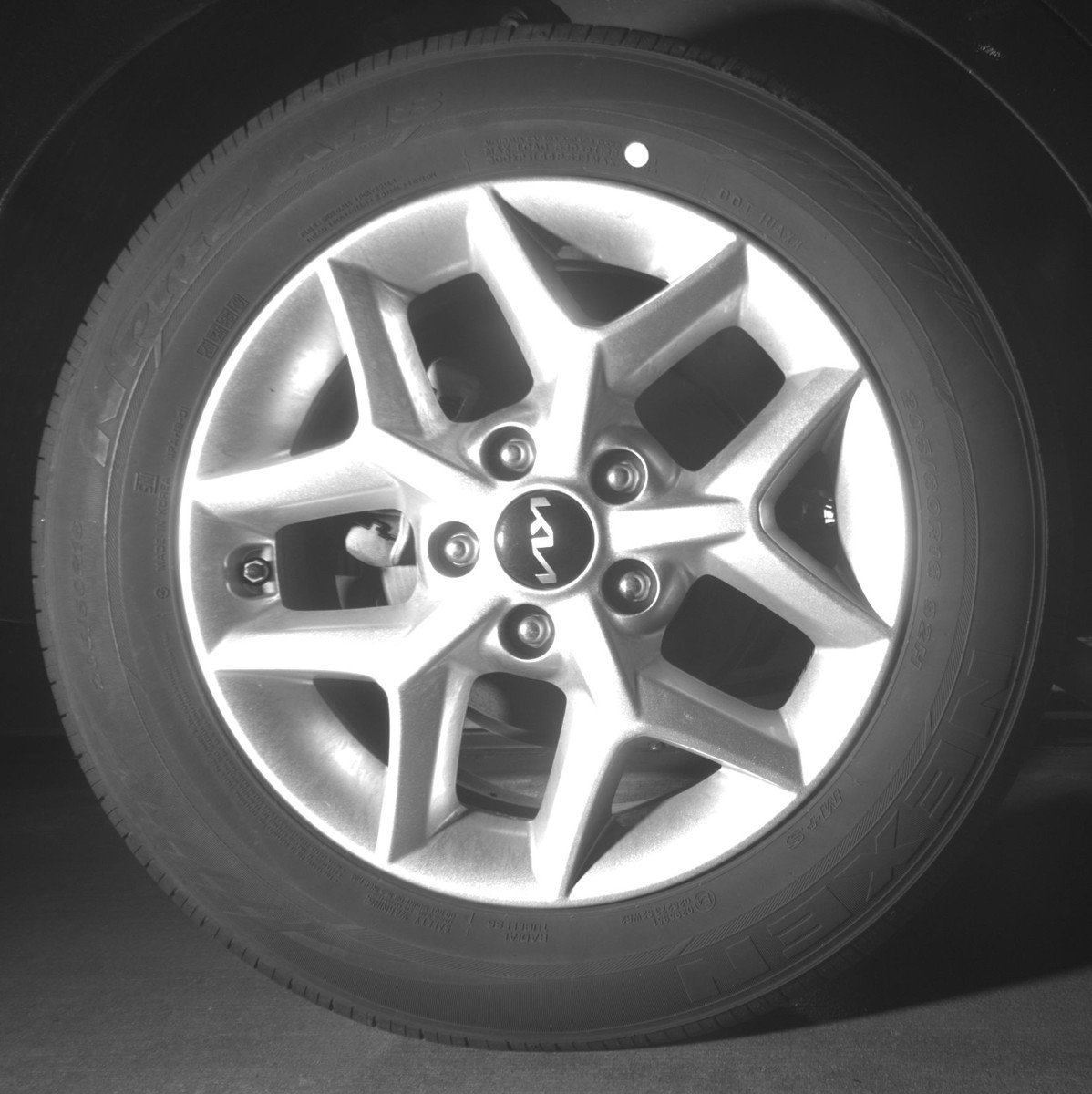 Used 2025 Kia Soul LX w/ LX Technology Package FWD image 22