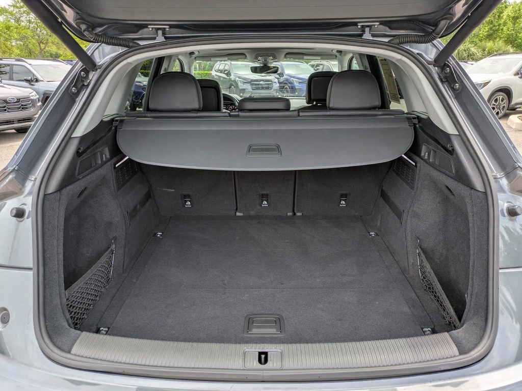 Used 2018 Audi Q5 2.0T Premium Plus w/ Premium Plus Package image 12