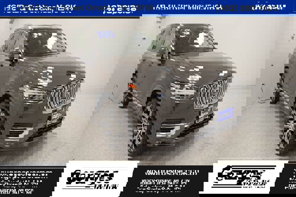 Certified 2023 Volvo XC90 B6 Ultimate w/ Protection Package image 1