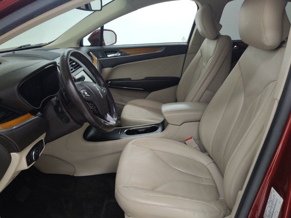Used 2018 Lincoln MKC Select w/ Select Plus Package FWD image 17