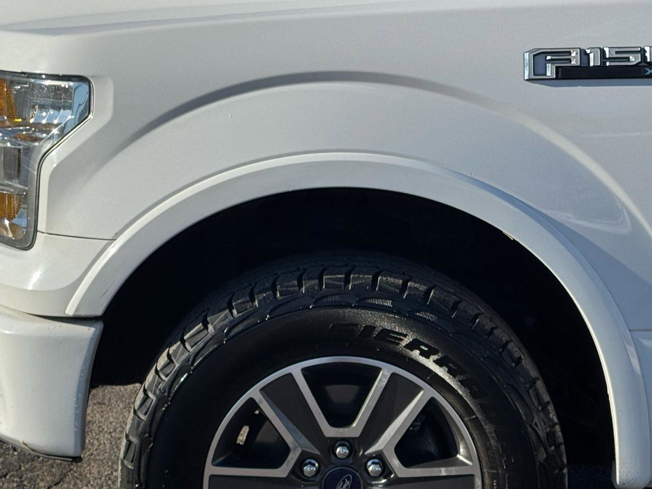Used 2017 Ford F150 XLT w/ Equipment Group 302A Luxury AWD/4WD image 24