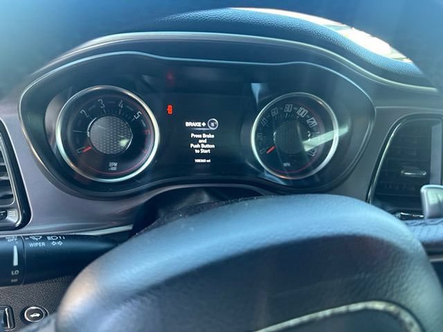 Used 2019 Dodge Challenger R/T w/ Driver Convenience Group RWD image 10