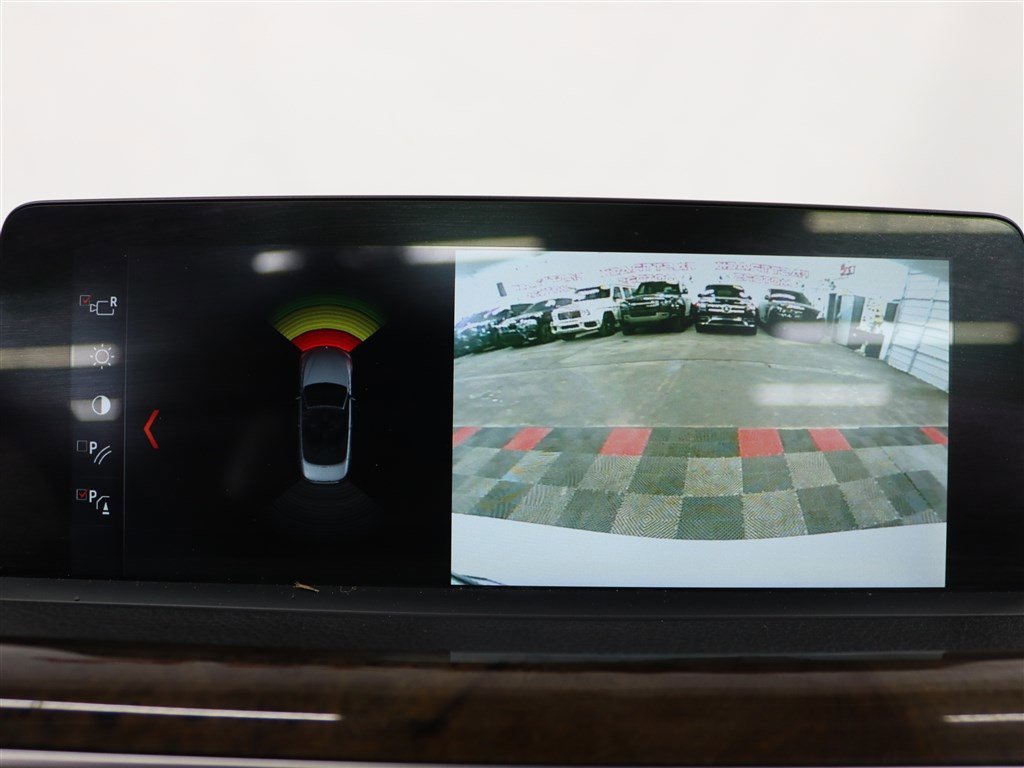 Used 2018 BMW 430i xDrive Convertible image 25