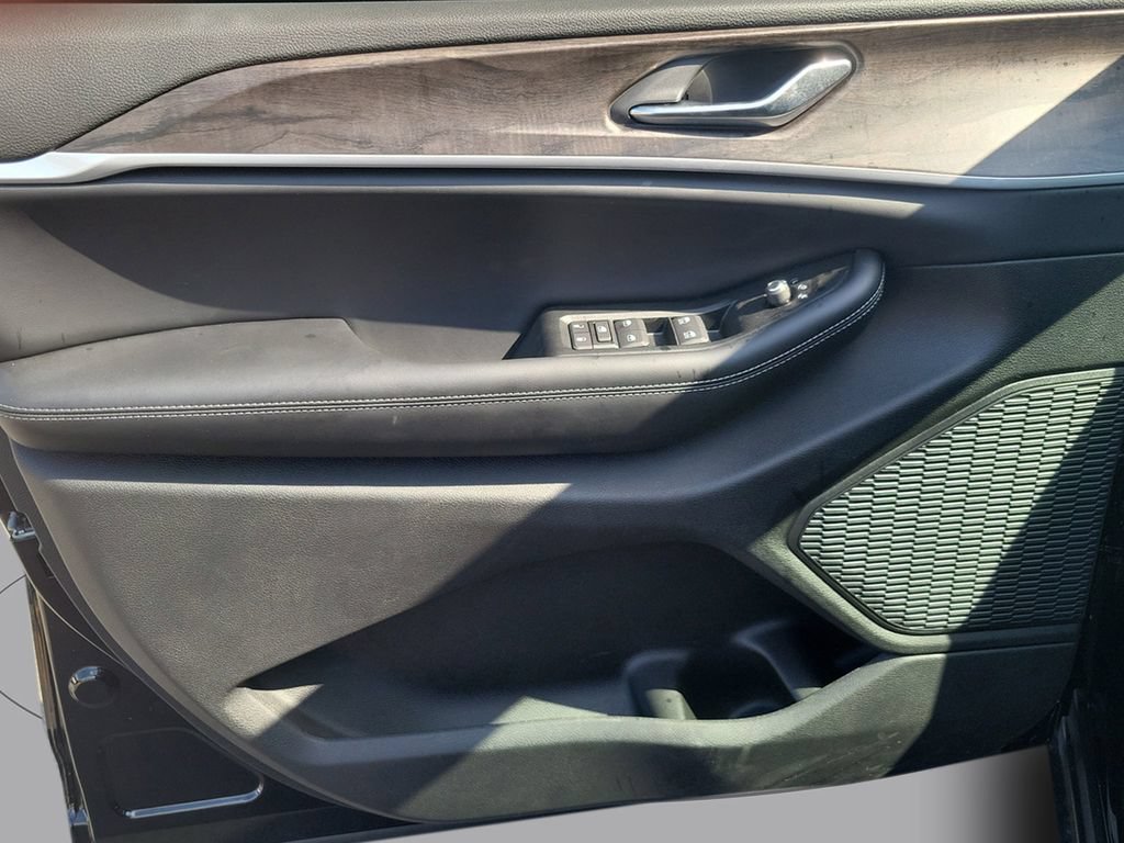 New 2026 Jeep Grand Cherokee Altitude RWD image 38