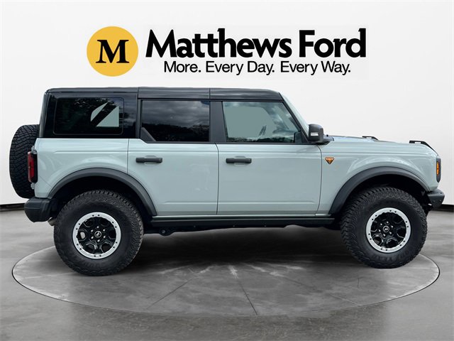 Used 2024 Ford Bronco Badlands image 6