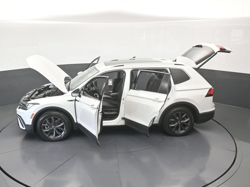 Used 2023 Volkswagen Tiguan SE FWD image 66
