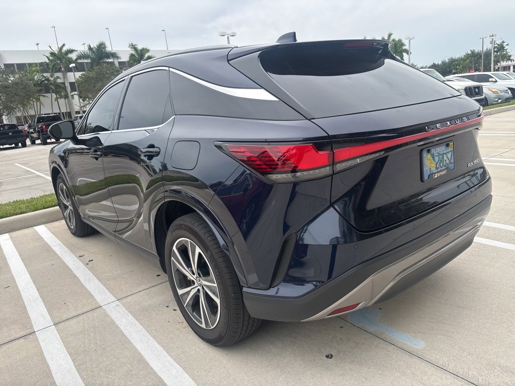 Used 2024 Lexus RX 350 Premium image 3