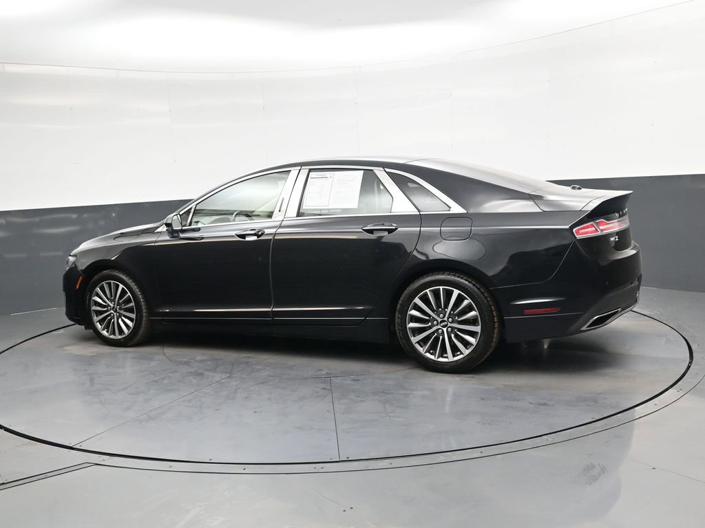 Used 2019 Lincoln MKZ Premiere image 6