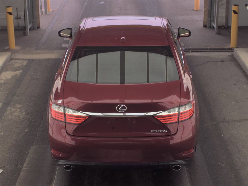 Used 2013 Lexus ES 350 image 2