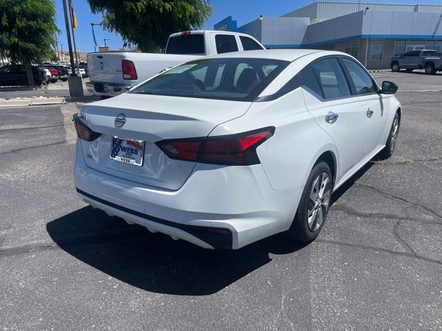 Used 2024 Nissan Altima 2.5 S image 4