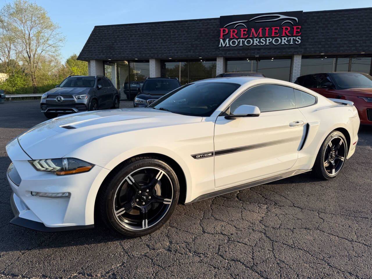 Used 2019 Ford Mustang GT Premium w/ Equipment Group 401A RWD image 6