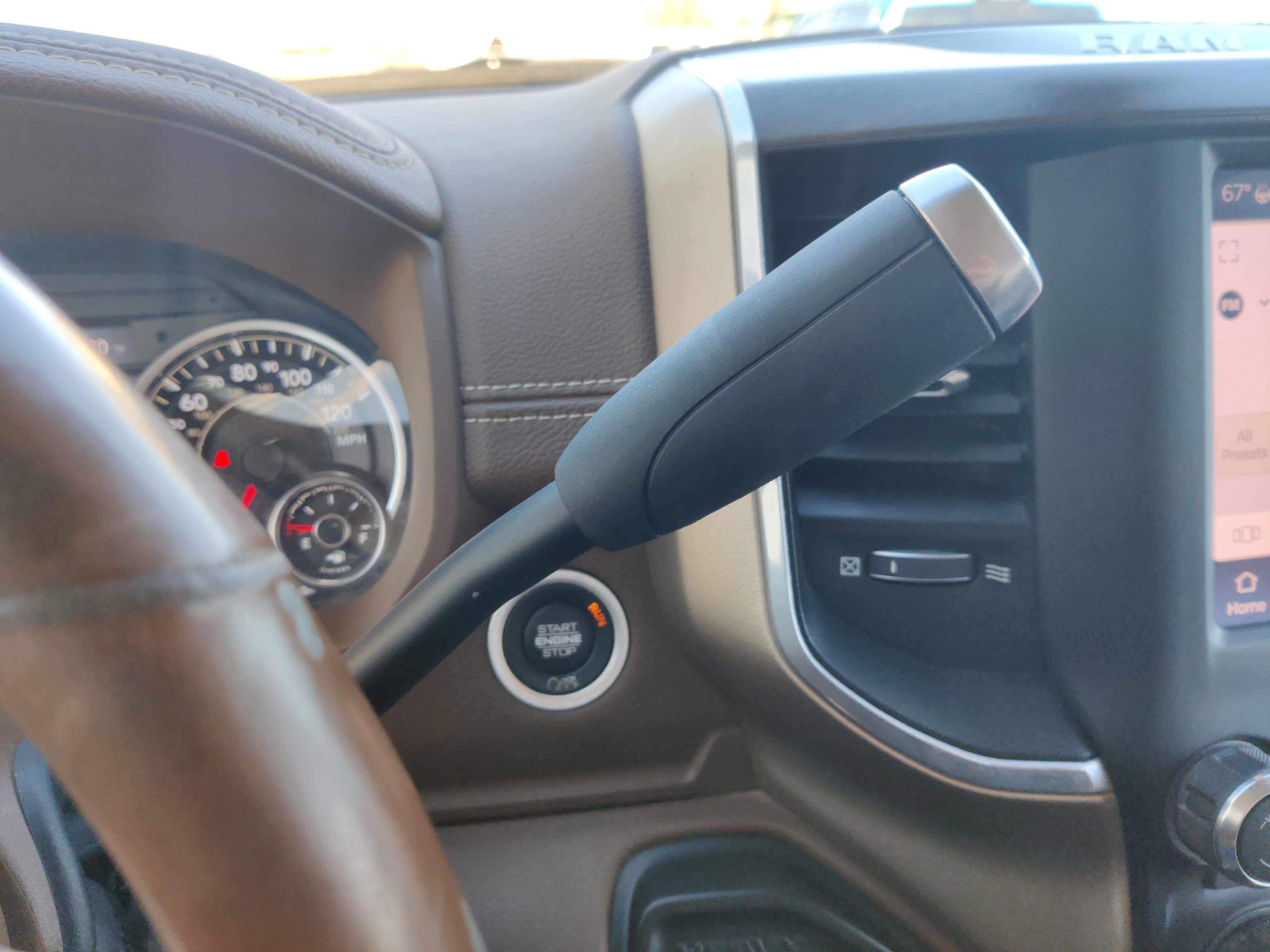 Used 2022 RAM 2500 Laramie AWD/4WD image 21