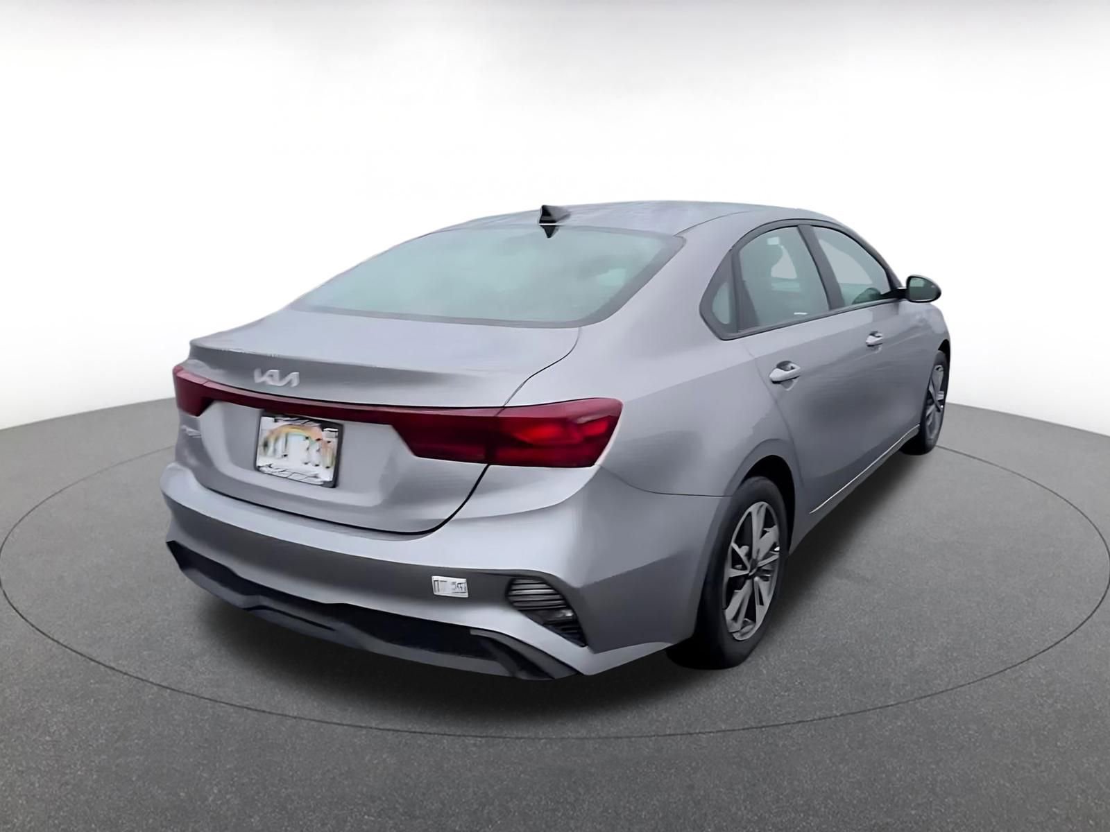 Used 2024 Kia Forte LXS image 14