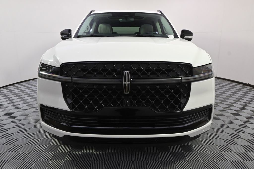 New 2026 Lincoln Navigator L Reserve w/ Jet Appearance Package image 10