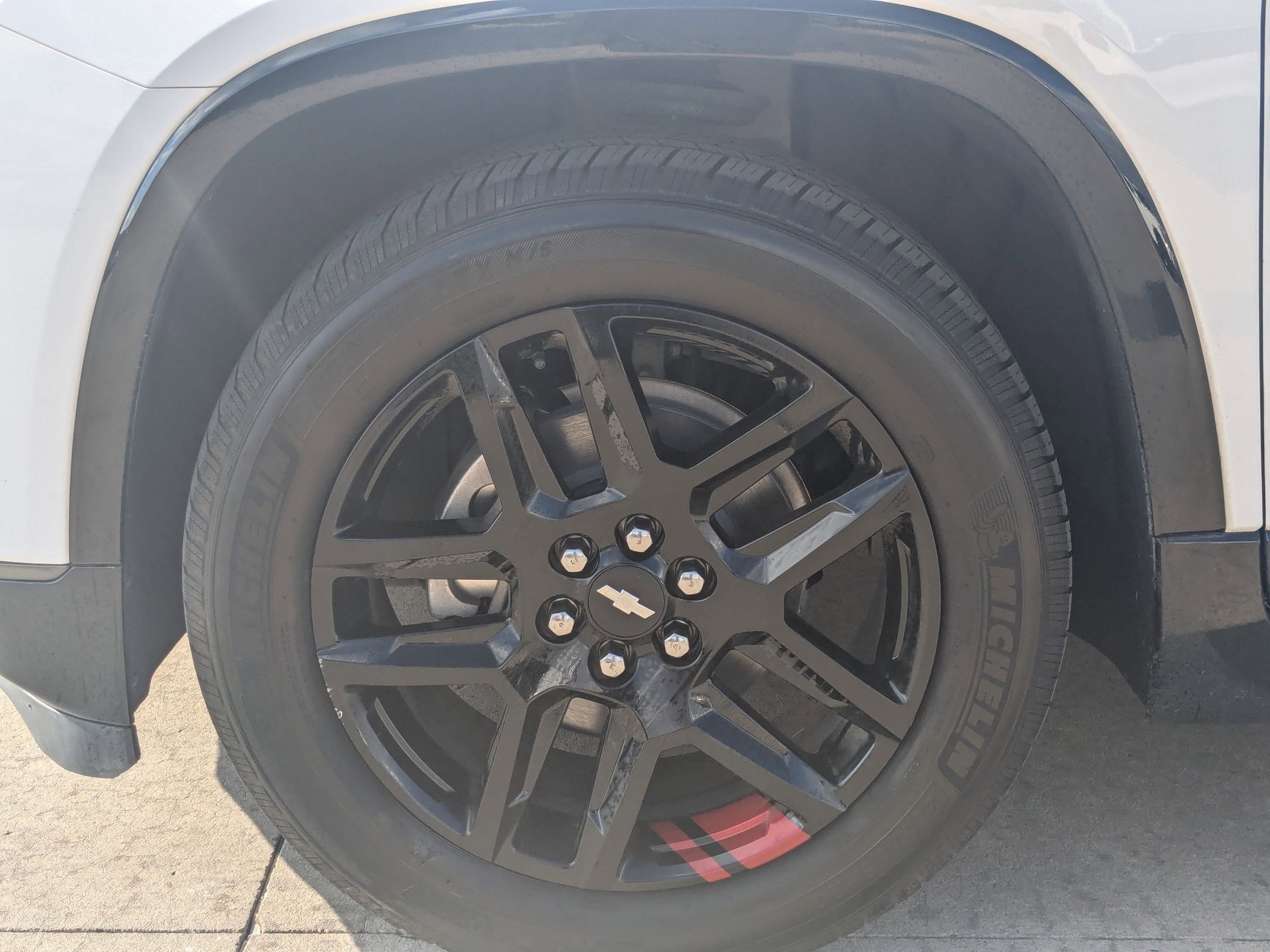 Used 2020 Chevrolet Traverse Premier w/ Redline Edition image 11