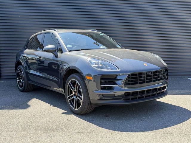 Certified 2021 Porsche Macan S AWD/4WD image 7