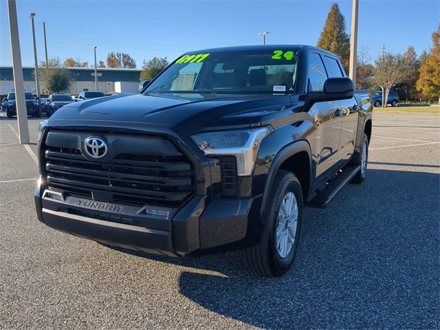 Used 2024 Toyota Tundra SR5 image 8