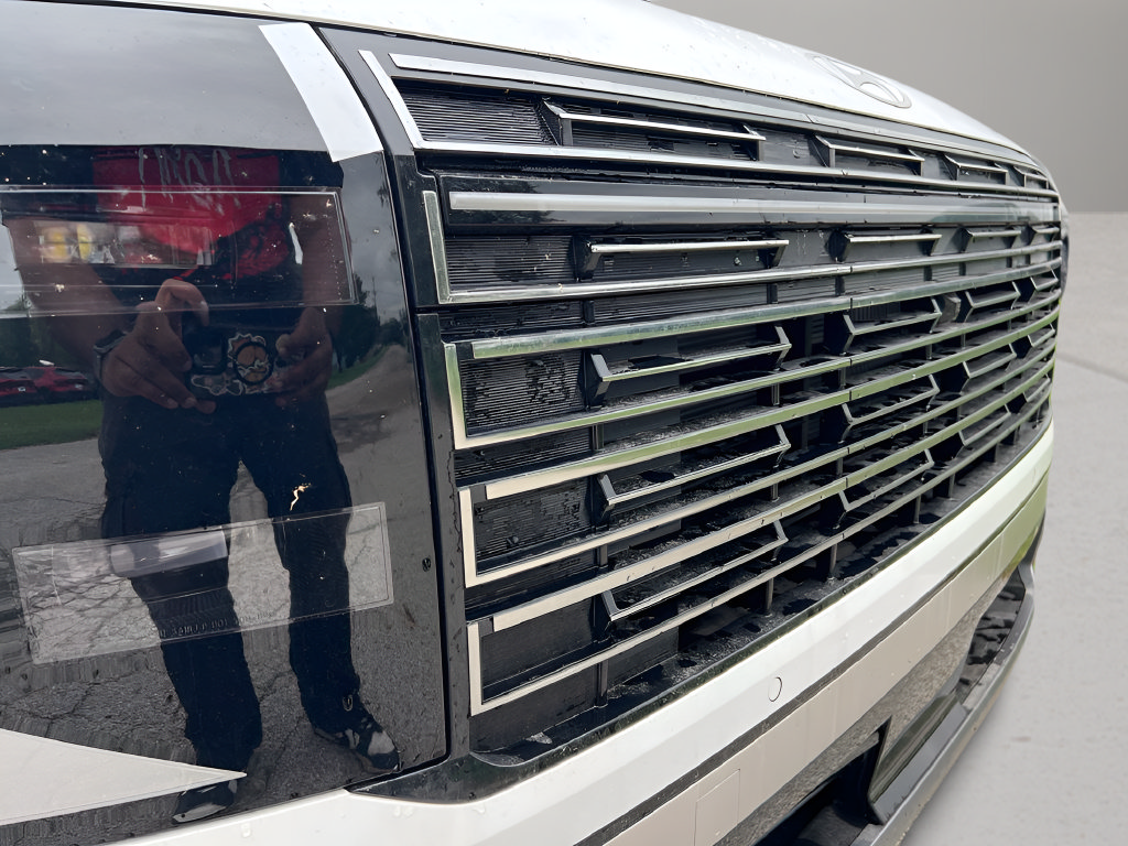 Used 2026 Hyundai Palisade Limited AWD/4WD image 9