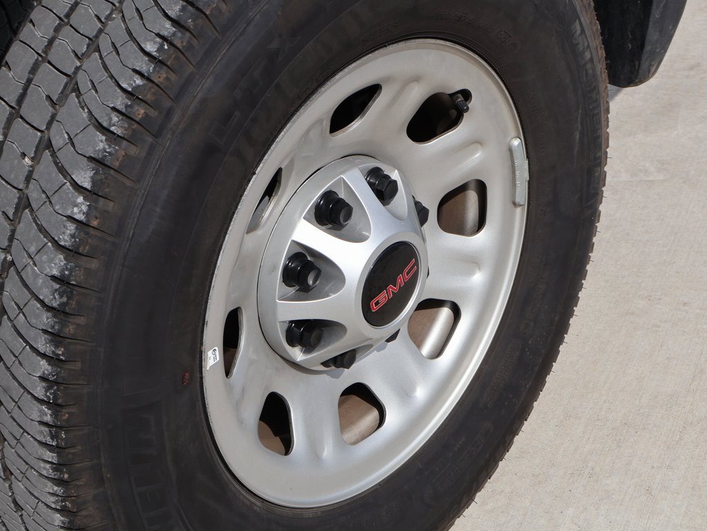 Used 2024 GMC Sierra 2500 Pro image 38