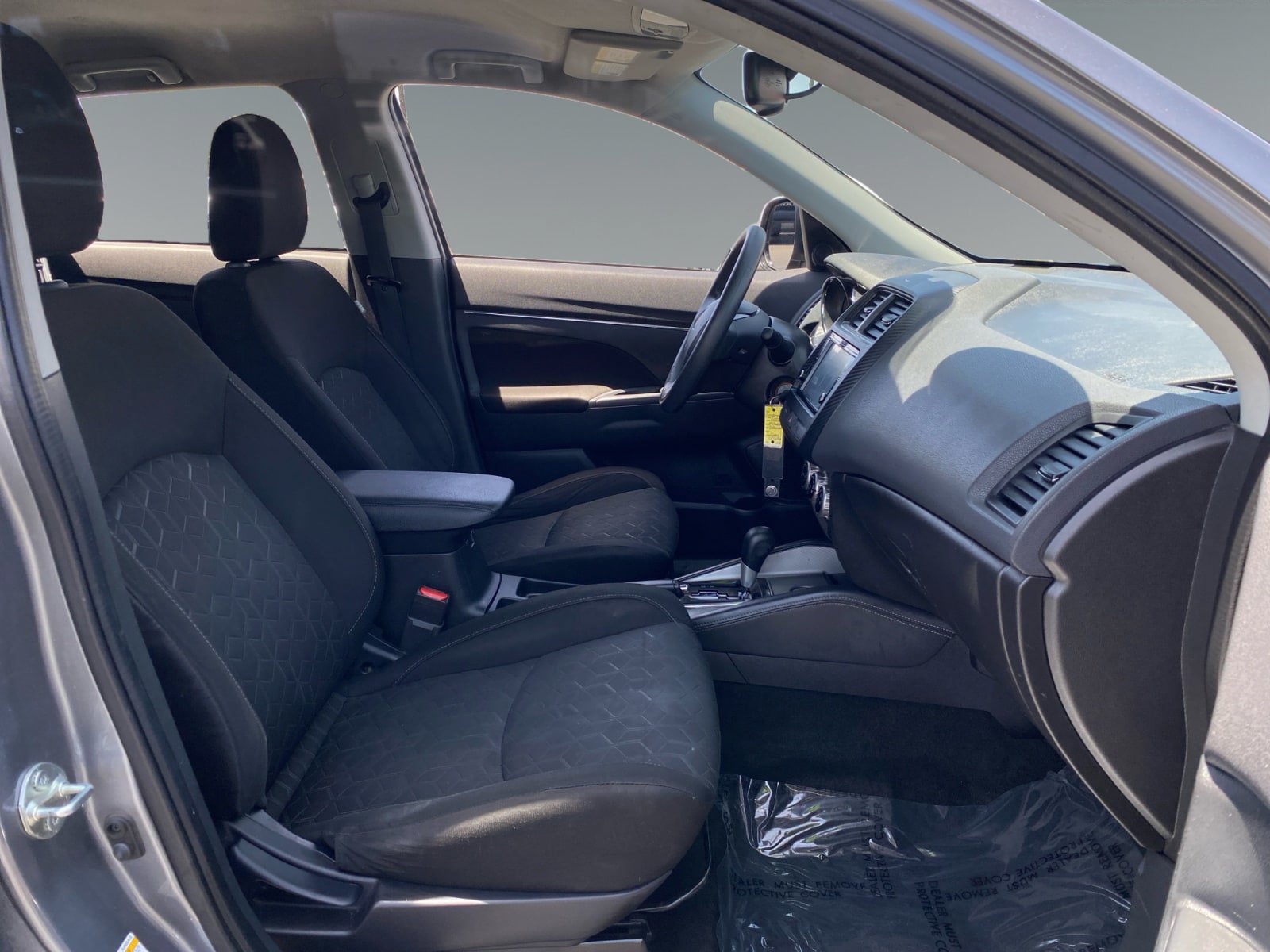 Used 2022 Mitsubishi Outlander Sport LE FWD image 15