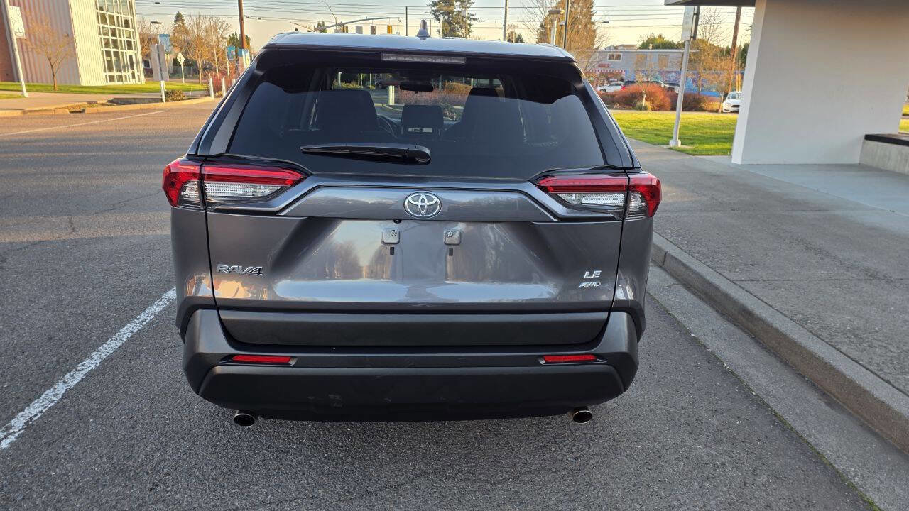 Used 2024 Toyota RAV4 LE image 6