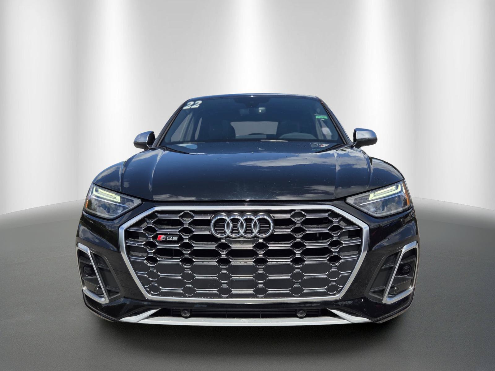 Used 2022 Audi SQ5 Premium Plus w/ Premium Plus Package AWD/4WD image 2