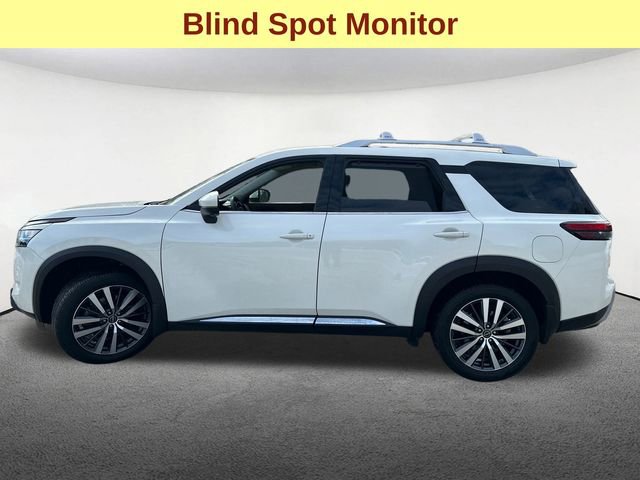 Used 2022 Nissan Pathfinder Platinum w/ Lighting Package (N92) AWD/4WD image 6