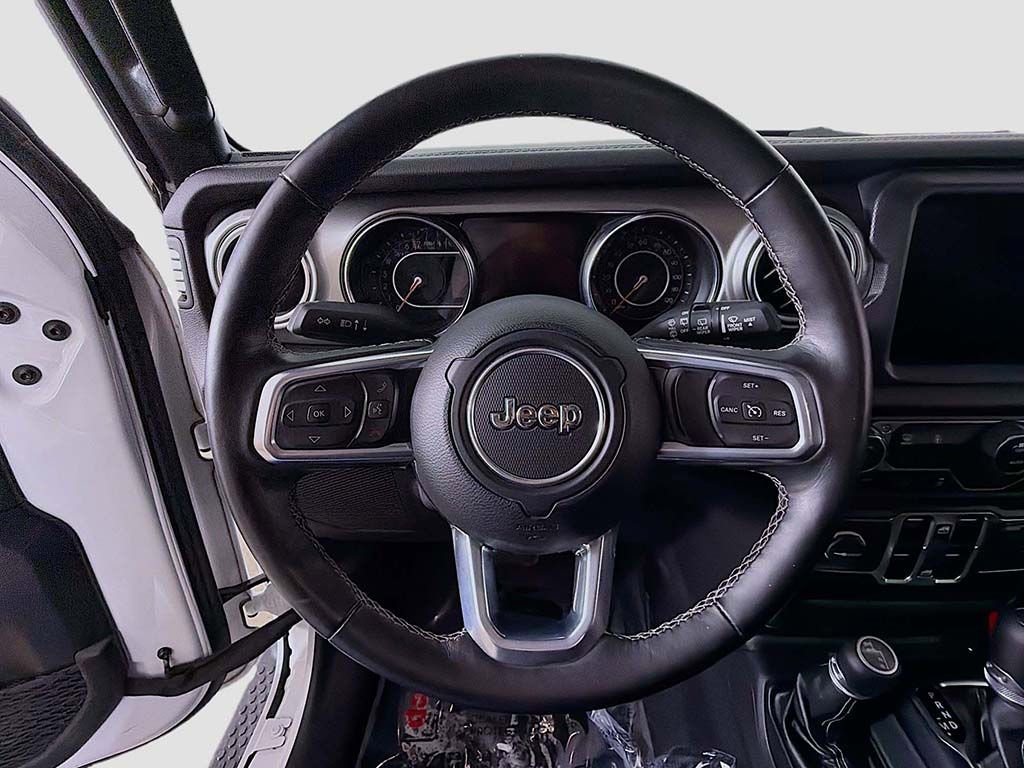 Used 2021 Jeep Wrangler Unlimited Sahara w/ Uconnect 4C Nav & Sound Group image 30