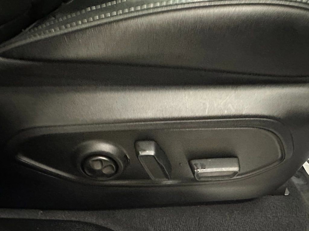 Used 2022 Jeep Grand Cherokee Overland image 36