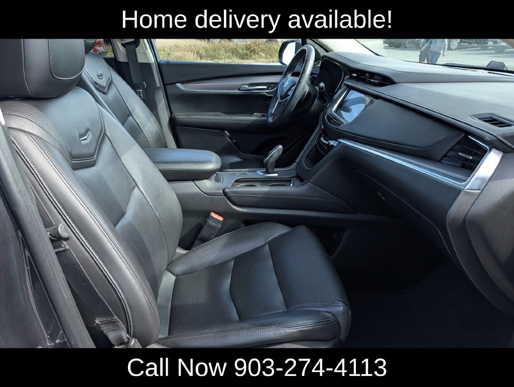 Used 2017 Cadillac XT5 Luxury w/ Driver Awareness Package FWD image 32
