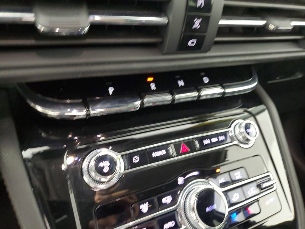 Used 2022 Lincoln Corsair FWD w/ Equipment Group 101A image 29