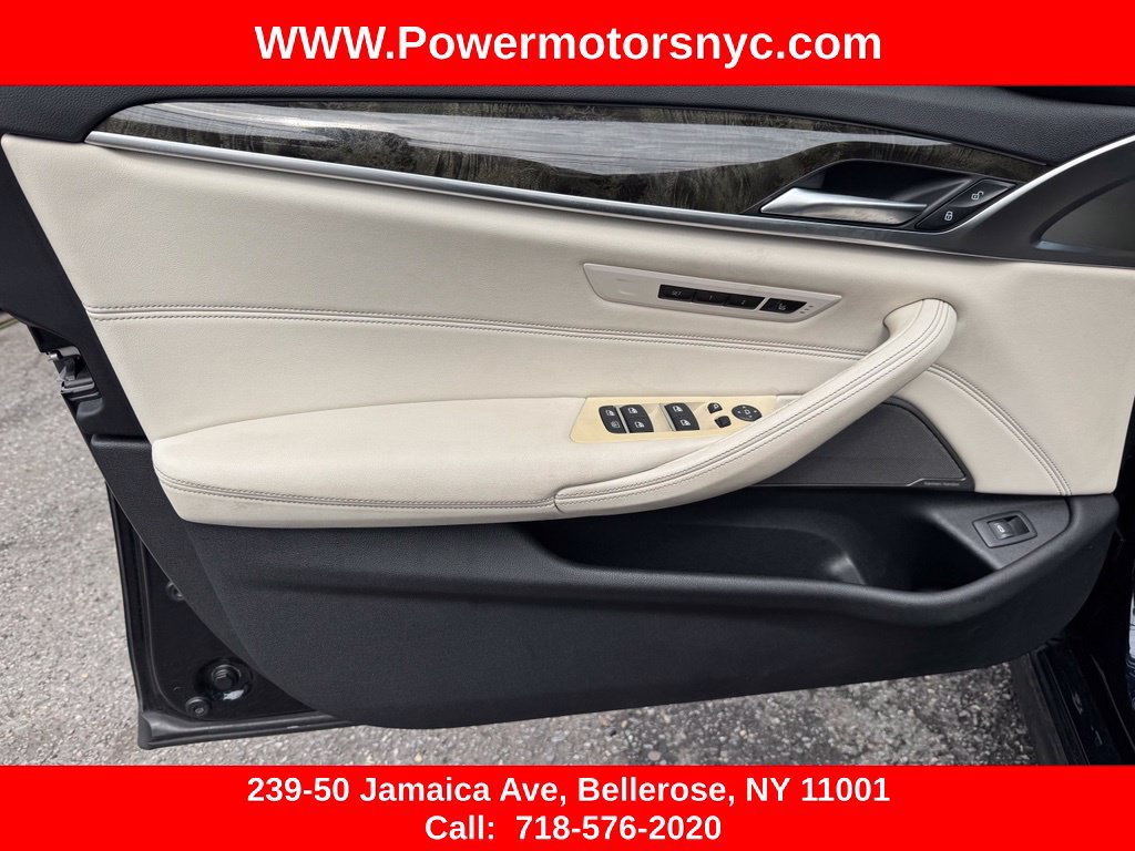 Used 2021 BMW 530i w/ Executive Package RWD image 23