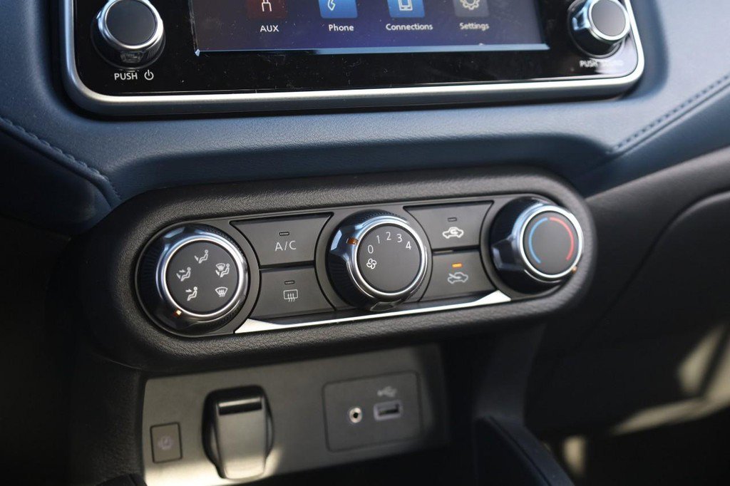 New 2025 Nissan Versa SV w/ Trunk Package image 13