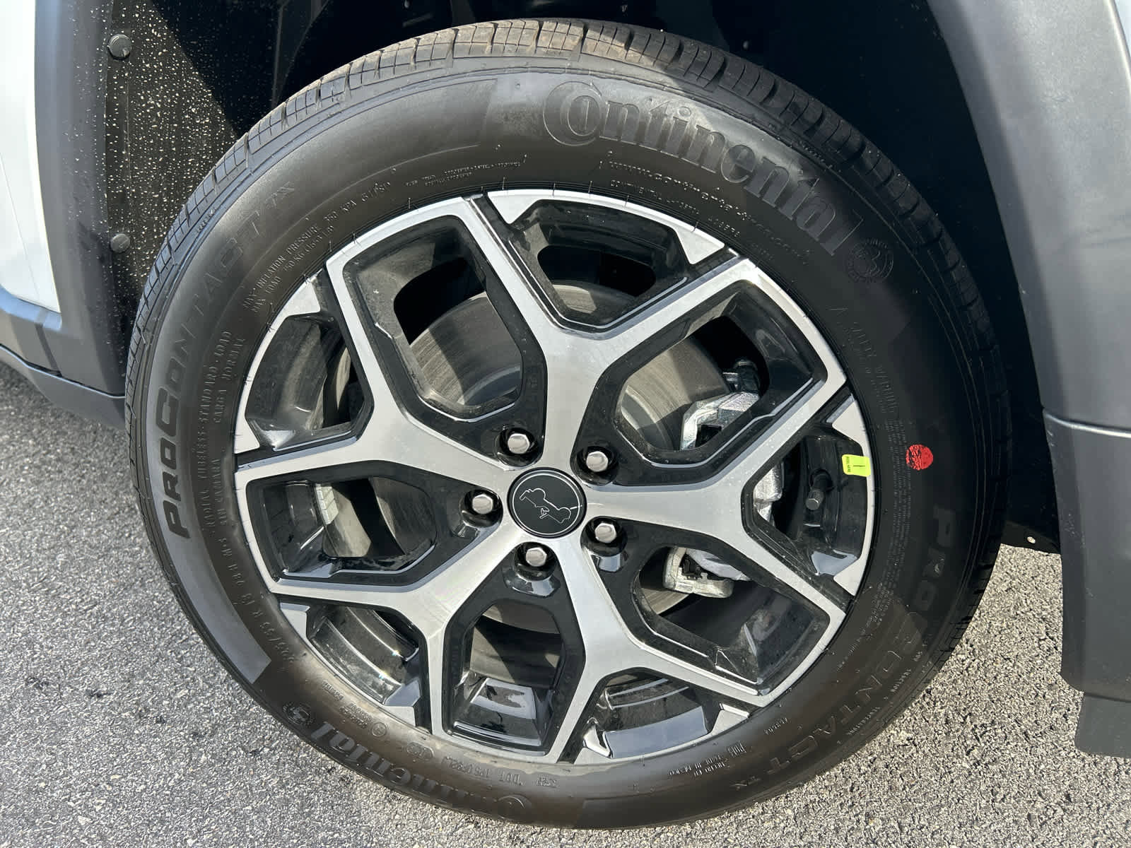 New 2026 Jeep Compass Limited image 18